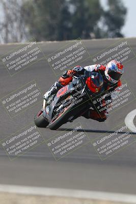 media/Nov-01-2025-TrackDaz (Sat) [[2b4d5192bc]]/A Group/12pm (Turn 2 (Outside)/